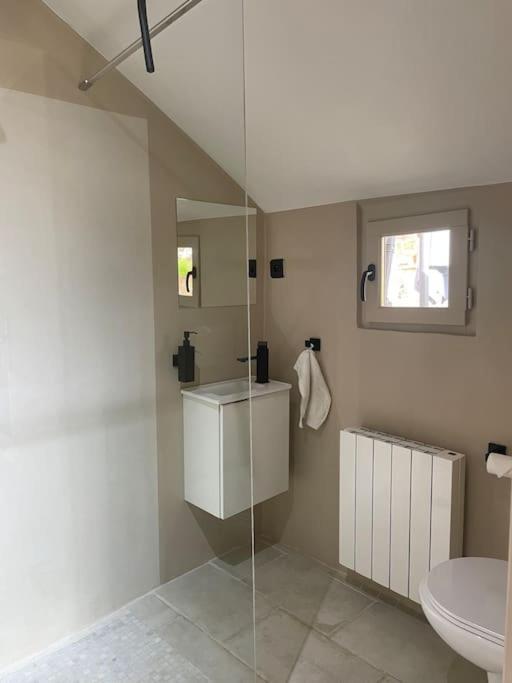 Maison Au Bord De L'Eau Les Roches Rochefort-sur-Nenon Zewnętrze zdjęcie