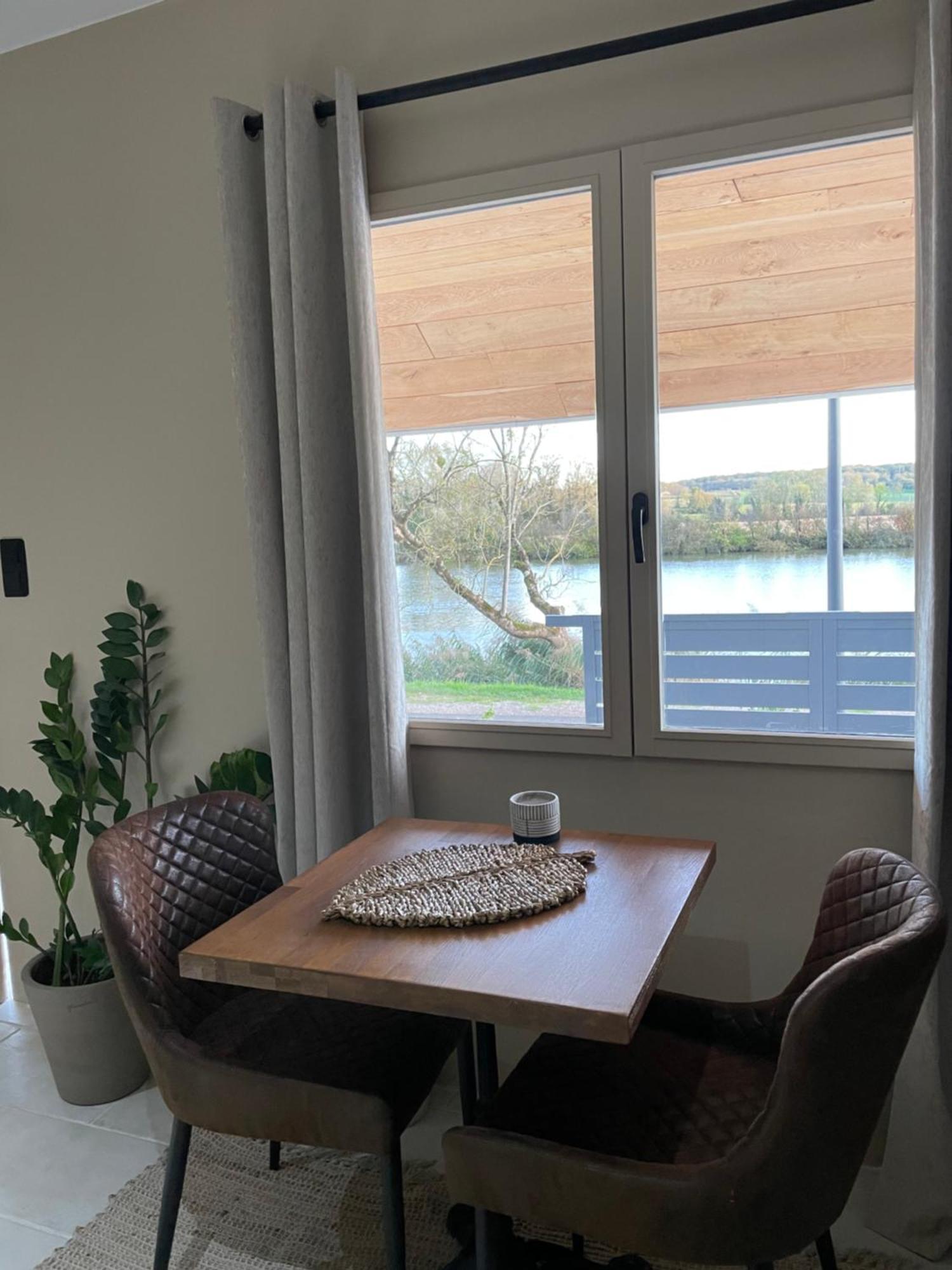 Maison Au Bord De L'Eau Les Roches Rochefort-sur-Nenon Zewnętrze zdjęcie