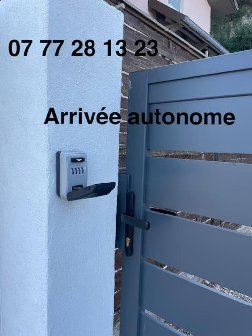 Maison Au Bord De L'Eau Les Roches Rochefort-sur-Nenon Zewnętrze zdjęcie