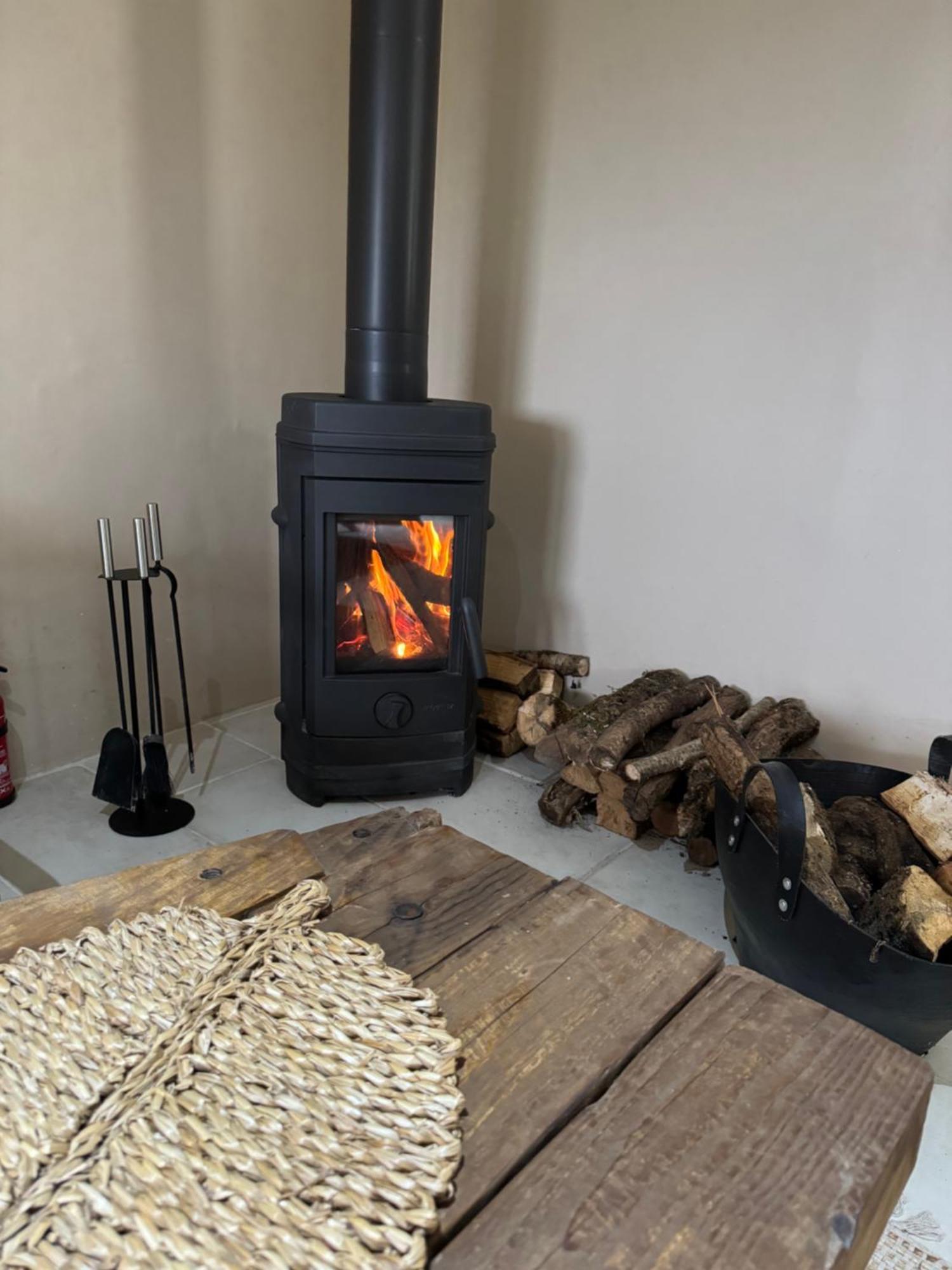 Maison Au Bord De L'Eau Les Roches Rochefort-sur-Nenon Zewnętrze zdjęcie