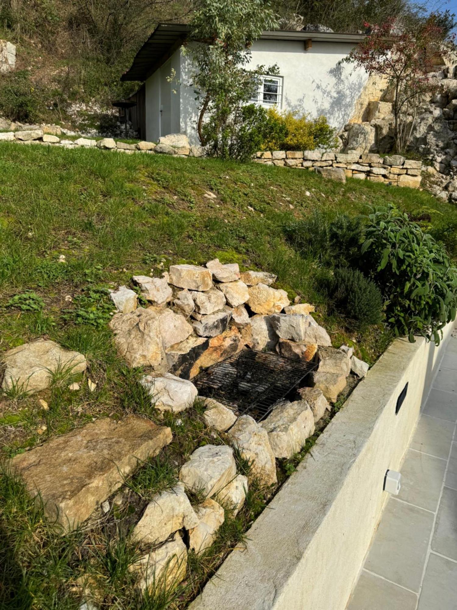 Maison Au Bord De L'Eau Les Roches Rochefort-sur-Nenon Zewnętrze zdjęcie